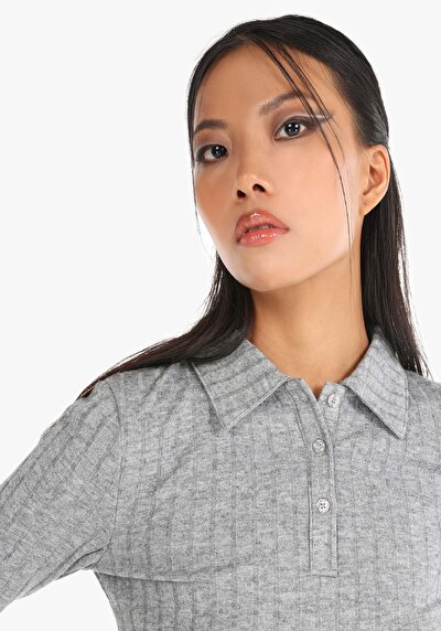 Image de T-shirt À Manches Longues Gris Slim Fit  Femme