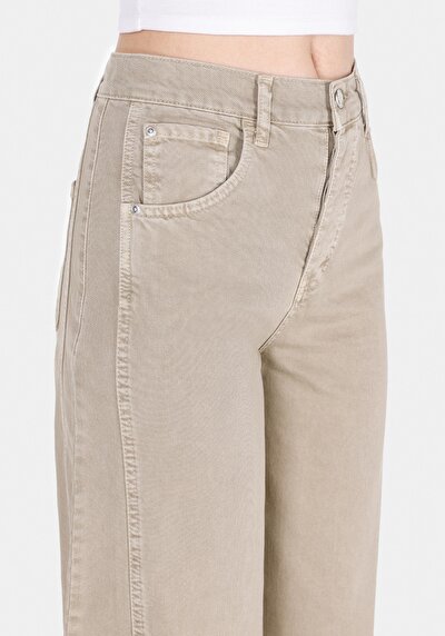 Image de Pantalon Kaki Wide Leg Medium Rise En Gabardine Balloon Fit Femme