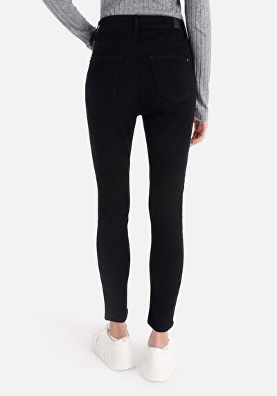 Image de 760 Diana Pantalon Denim Skinny Leg High Rise En Skinny Fit Femme