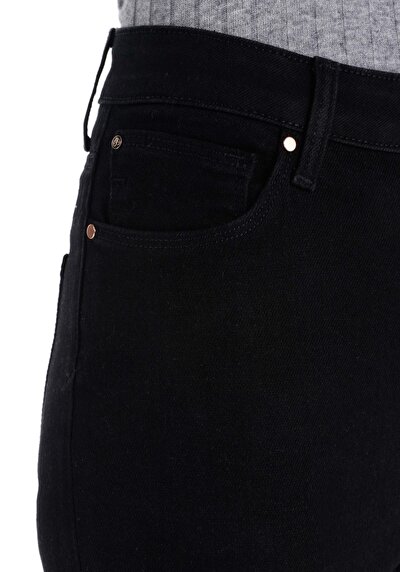 Image de 760 Diana Pantalon Denim Skinny  Leg High Rise En  Skinny Fit Femme