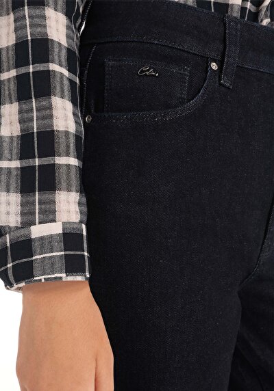 Image de 884 Lauren Pantalon Denim Straight Leg High Rise En  Straight Fit Femme