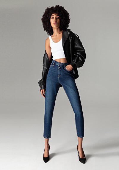 Image de 896 Maria Pantalon Bleu Tapered Leg En Mom Fit Femme