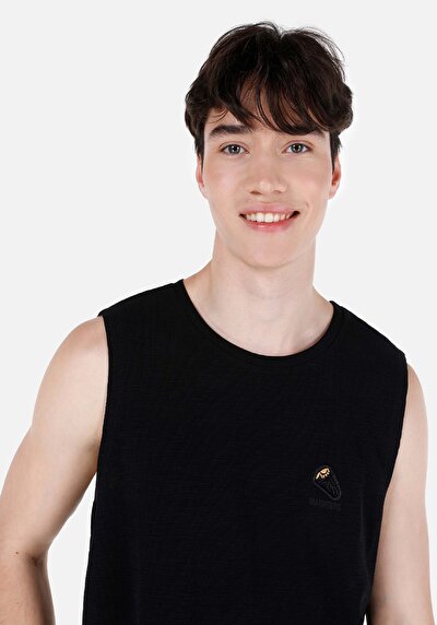 Afficher les détails de Athlète Noir Regular Fit Homme