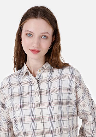 Image de Chemise À Manches Longues Beige Relaxed Fit Femme