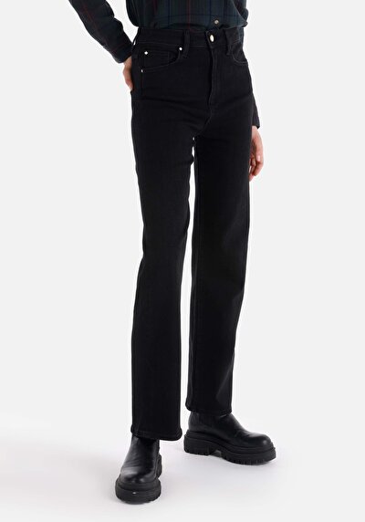 Image de 900 Laris Pantalon Noir Full Length High Rise En Jean Regular Fit Femme