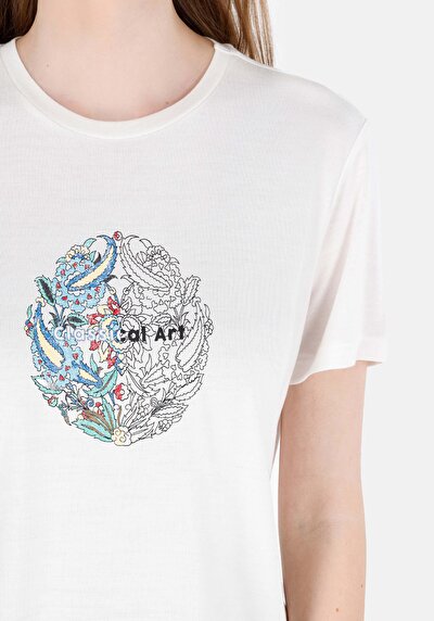 Image de T-shirt À Manches Courtes Blanc Regular Fit Imprimé Femme