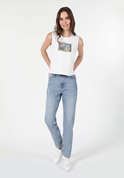 Afficher les détails de 893 Julia Pantalon Denim Tapered Leg  En  Boyfriend Fit Femme