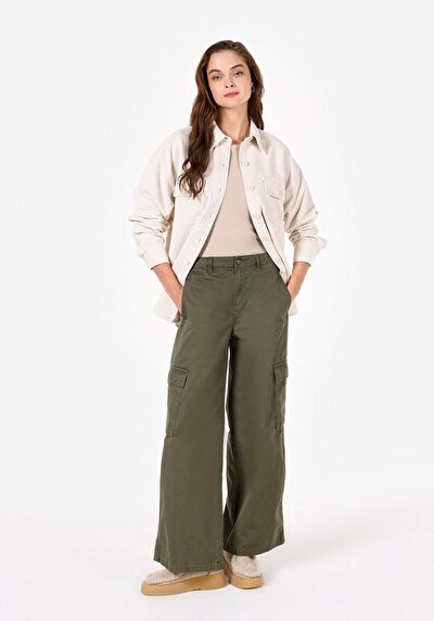 Image de Chemise À Manches Longues Ecru Relaxed Fit Droit Velours Femme