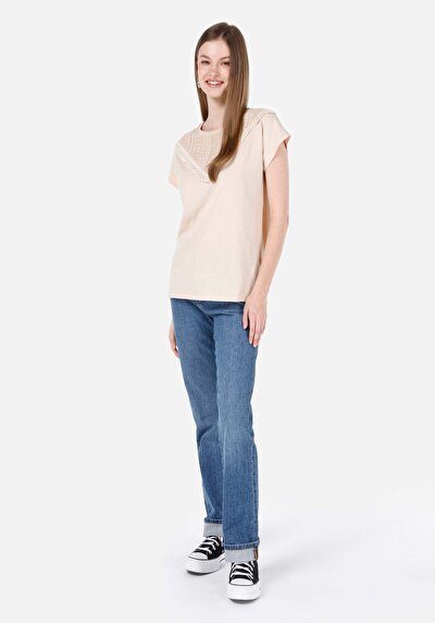 Image de T-shirt À Manches Courtes Beige Regular Fit Brodé Femme