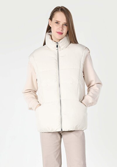 Afficher les détails de Gilet Ecru Regular Fit Femme