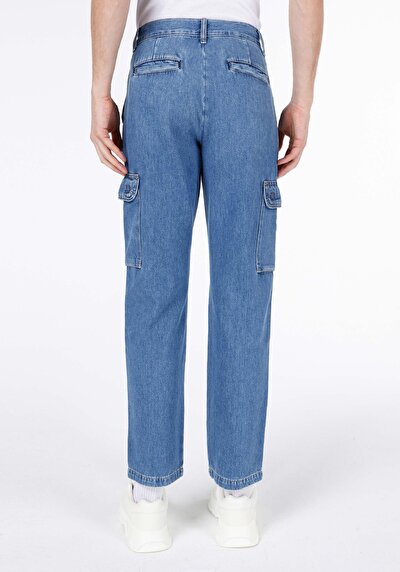 Image de 162 Blair Pantalon Bleu Straight Leg Medium Rise En Jean Cargo Fit Homme