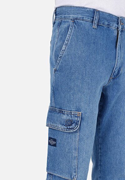 Image de 162 Blair Pantalon Bleu Straight Leg Medium Rise En Jean Cargo Fit Homme