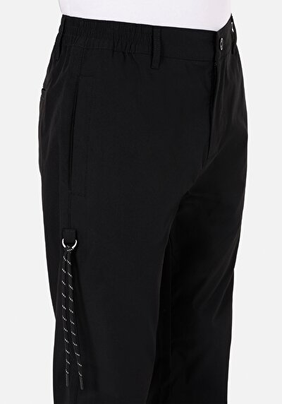 Image de Pantalon Noir Straight Leg Medium Rise En Sergé Regular Fit Homme