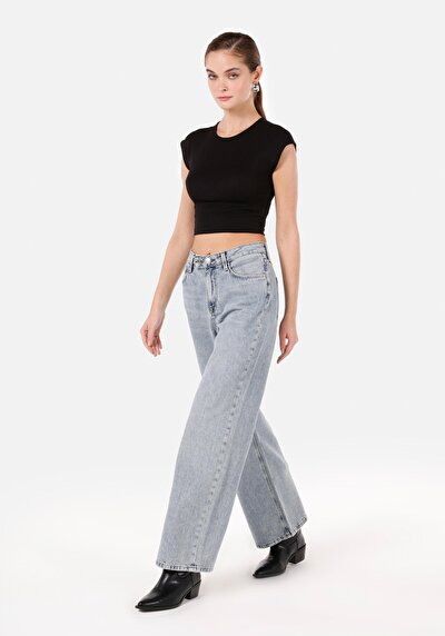 Image de 970 Berry Pantalon Bleu En Regular Fit Femme