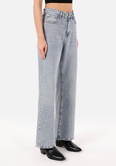Image de 970 Berry Pantalon Bleu En Regular Fit Femme