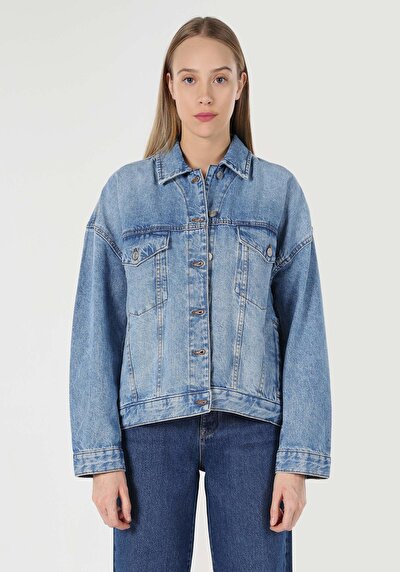 Afficher les détails de Veste De Blazer Bleu Oversize Fit   Femme