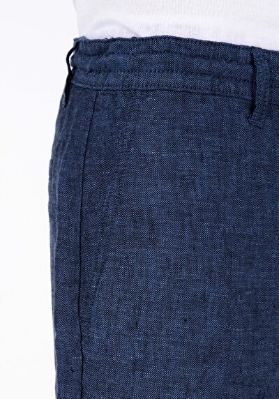 Afficher les détails de Short Marine Regular Fit Homme