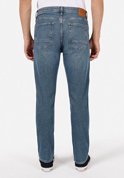 Image de 067 Jack Pantalon Tapered Leg Medium Rise En Jean Regular Fit Homme