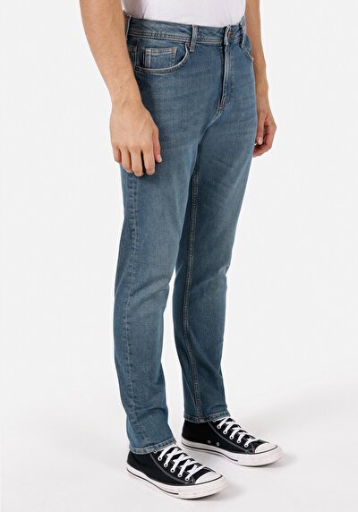 Image de 067 Jack Pantalon Tapered Leg Medium Rise En Jean Regular Fit Homme