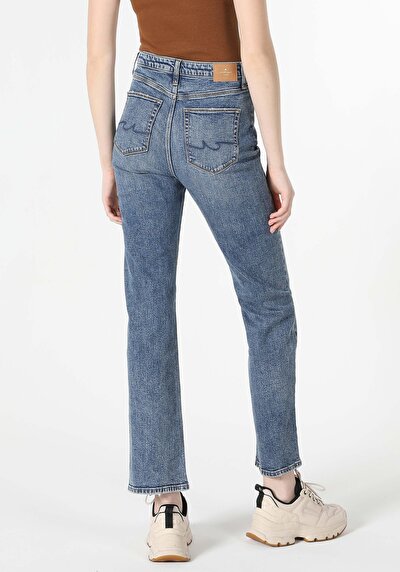 Image de 792 Mila Pantalon Bleu En Regular Fit Femme
