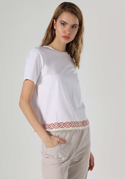 Image de T-shirt À Manches Courtes Blanc Regular Fit  Femme