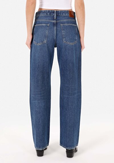 Afficher les détails de 880 Elisa Pantalon Denim   En  Straight Fit Femme