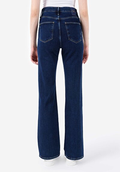 Image de 791 Monica Pantalon Bleu Bootcut Medium Rise En  Regular Fit Femme