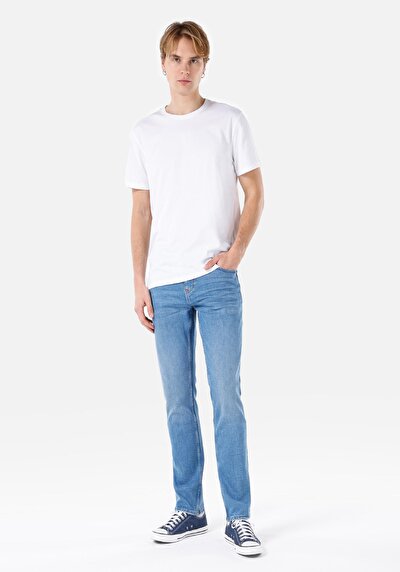 Image de 044 Karl Pantalon Denim En Straight Fit Homme