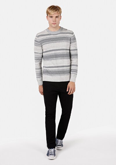 Image de Pull Gris Regular Fit Manches Longues  Homme