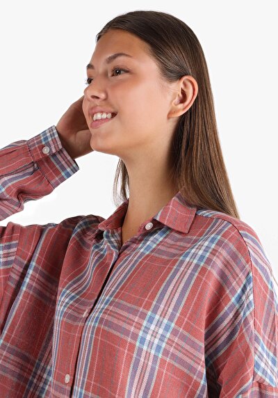 Afficher les détails de Chemise À Manches Longues Rouge Relaxed Fit   Femme