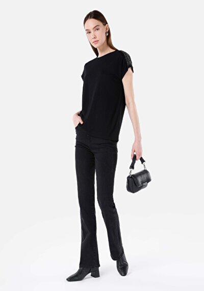 Image de 797 Adel Pantalon Denim Flare High Rise En Slim Fit Femme