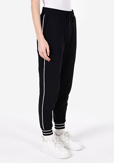 Image de Pantalon De Survêtement Noir Regular Fit Femme