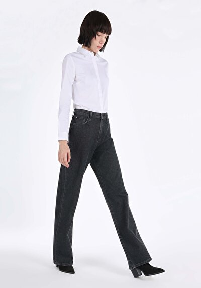 Image de 970 Berry Pantalon Blanc En Regular Fit Femme