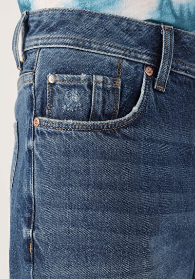 Afficher les détails de Short  Regular Fit Homme