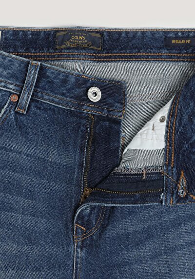 Afficher les détails de Short  Regular Fit Homme