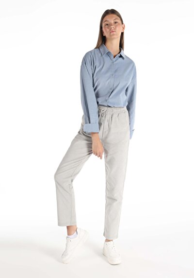 Afficher les détails de Pantalon Gris   En   Femme