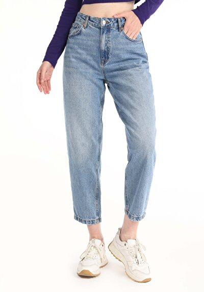 Image de 851 Orya Pantalon Bleu Tapered Leg High Rise En Barrel Fit Femme