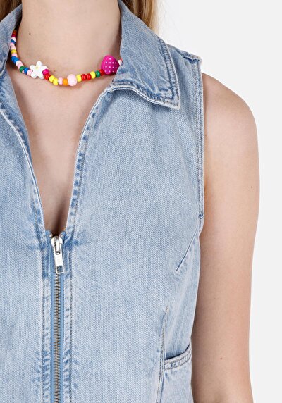 Afficher les détails de Gilet Denim Slim Fit Femme