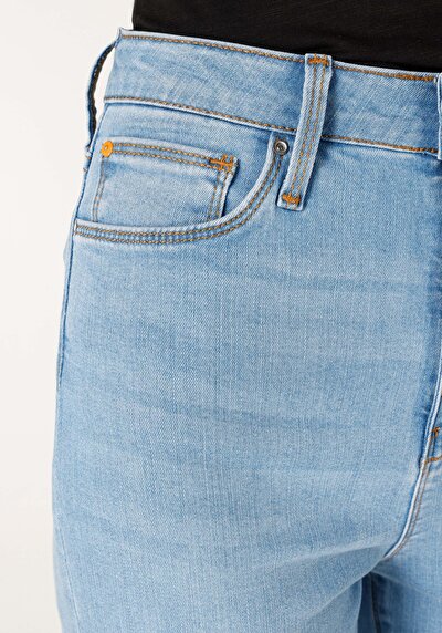 Image de 760 Diana Pantalon Denim   En  Skinny Fit Femme