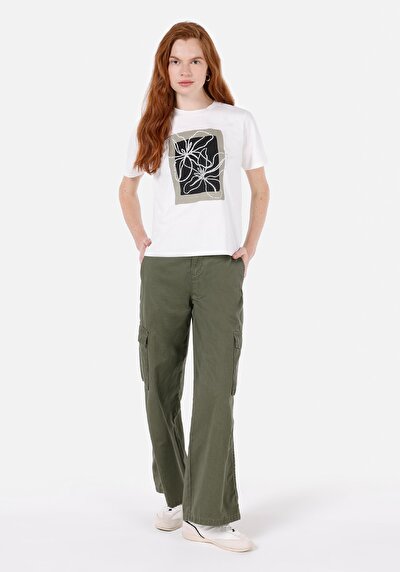 Image de T-shirt À Manches Courtes Blanc Regular Fit Imprimé Femme