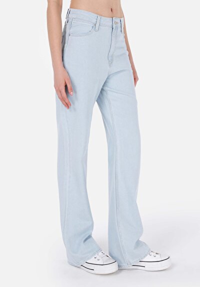 Image de 786 Carlen Pantalon Bleu Bootcut Medium Rise En Jean Regular Fit Femme