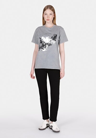Image de T-shirt À Manches Courtes Gris Regular Fit Imprimé Femme