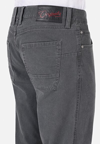 Afficher les détails de Pantalon Anthracite Uzun Medium Rise En  Regular Fit Homme