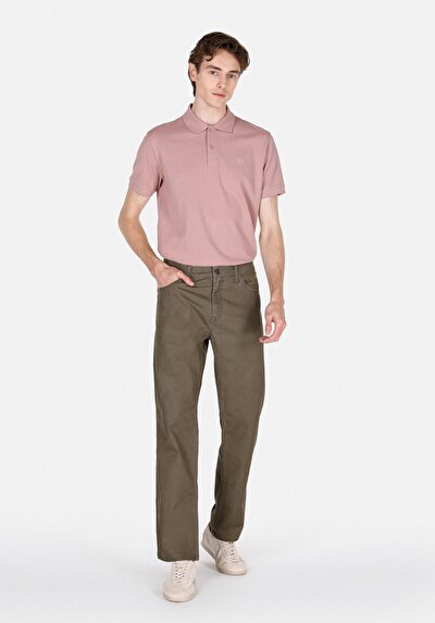 Image de Pantalon Vert Uzun Medium Rise En Regular Fit Homme