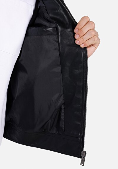 Afficher les détails de Veste Pu Noir   Regular Fit Homme