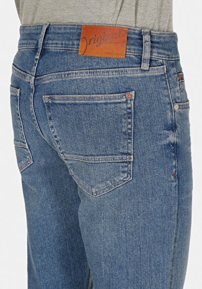 Afficher les détails de 041 Danny Pantalon    En Jean Slim Fit Homme