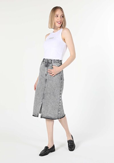 Afficher les détails de Jupe Denim Slim Fit    Femme