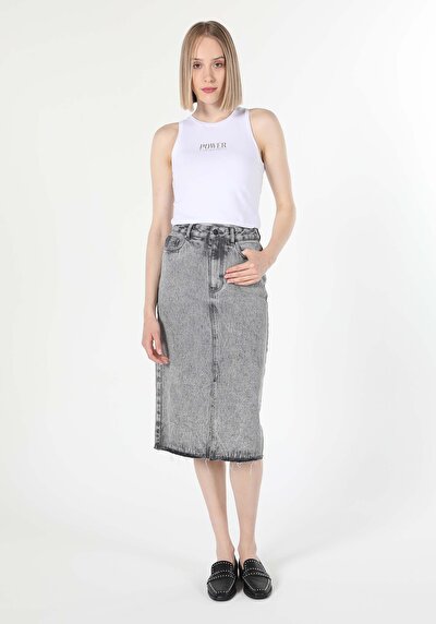 Afficher les détails de Jupe Denim Slim Fit    Femme