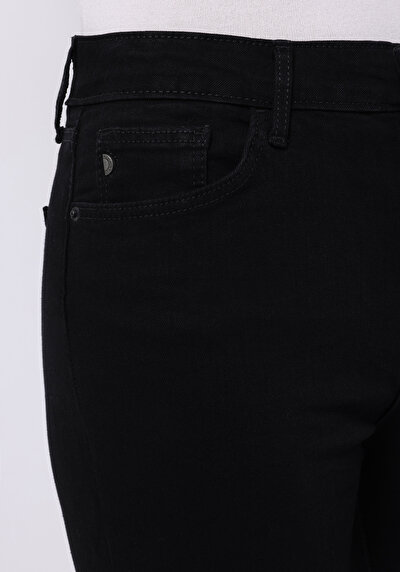 Image de 791 Monica Pantalon  Bootcut Medium Rise En Jean Regular Fit Femme