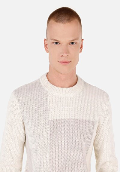 Afficher les détails de Pull Ecru Regular Fit Manches Longues  Homme